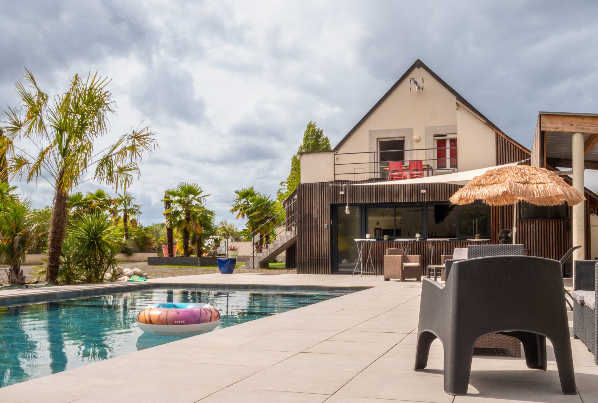 Extérieur, terrasse, piscine